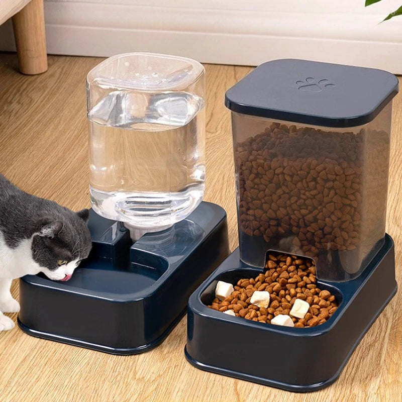 Distributeur Automatique de Croquettes & Fontaine à Eau par Gravité – Station Repas 2-en-1 pour Chat & Petit Chien