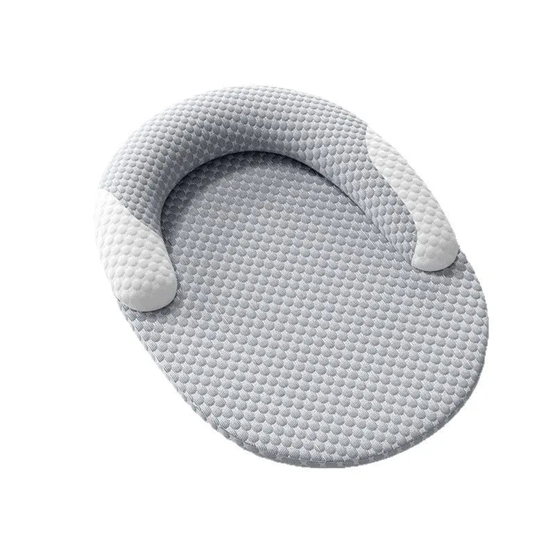 Panier Rafraîchissant Ovale en Soie Glacée pour Chien & Chat – Coussin Apaisant d'Été avec Rebord Ergonomique